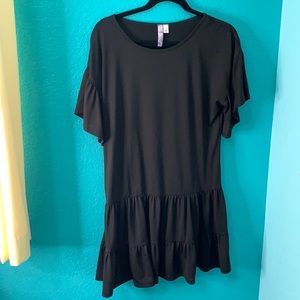 A black dress, size L by Alya from Francesca’s!